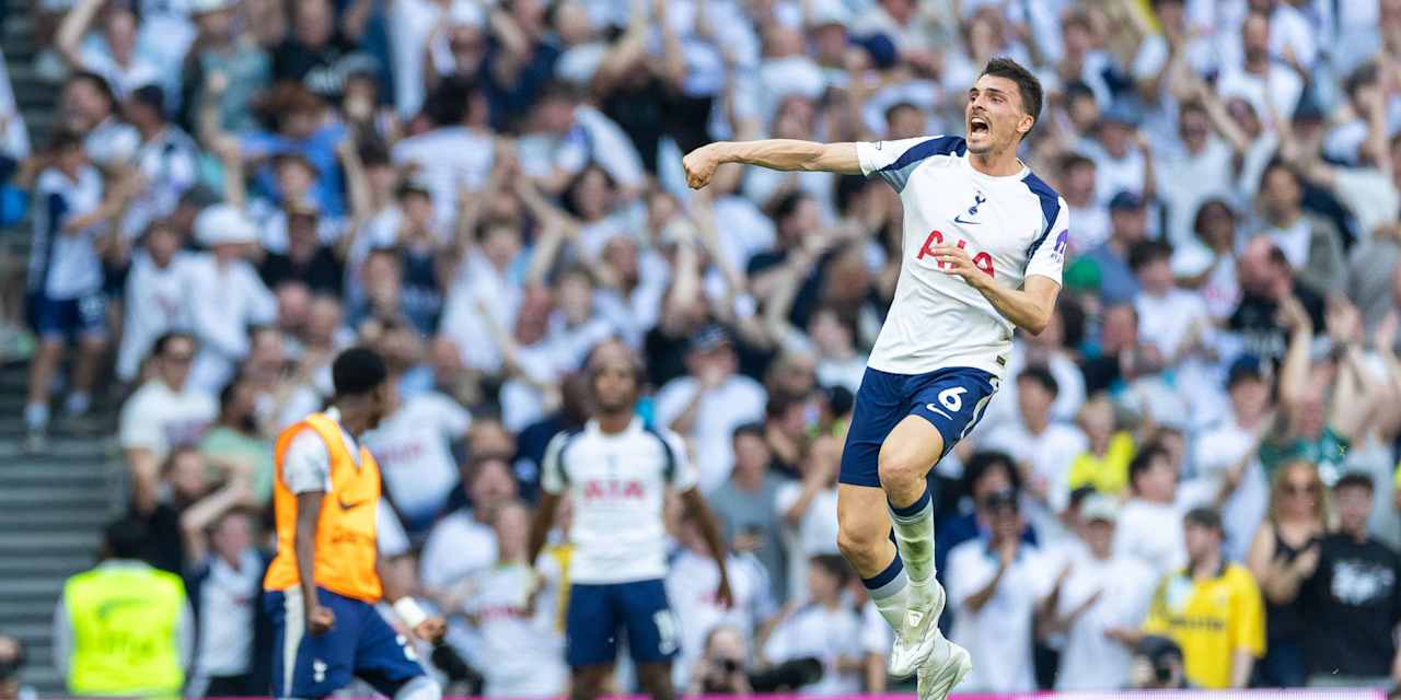 Joao Palhinha bejubelt seinen Treffer.