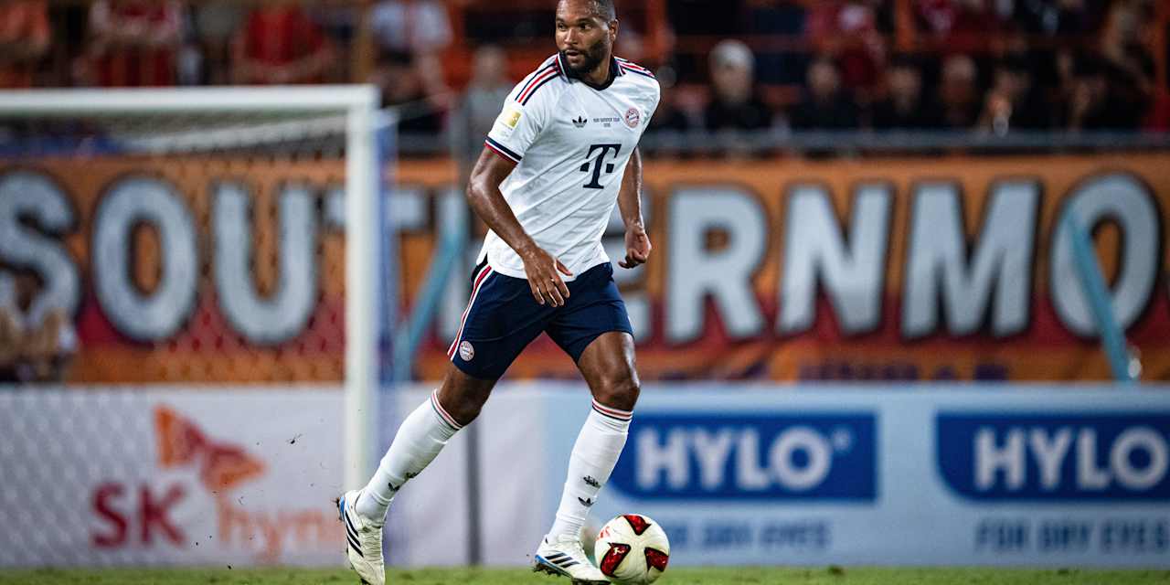 Bild von Jonathan Tah während einem Spiel.