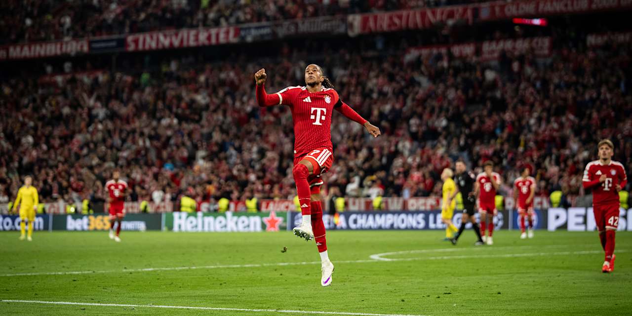 Michael Olise beim Torjubel im Champions League-Spiel des FC Bayern gegen FK Bodø/Glimt