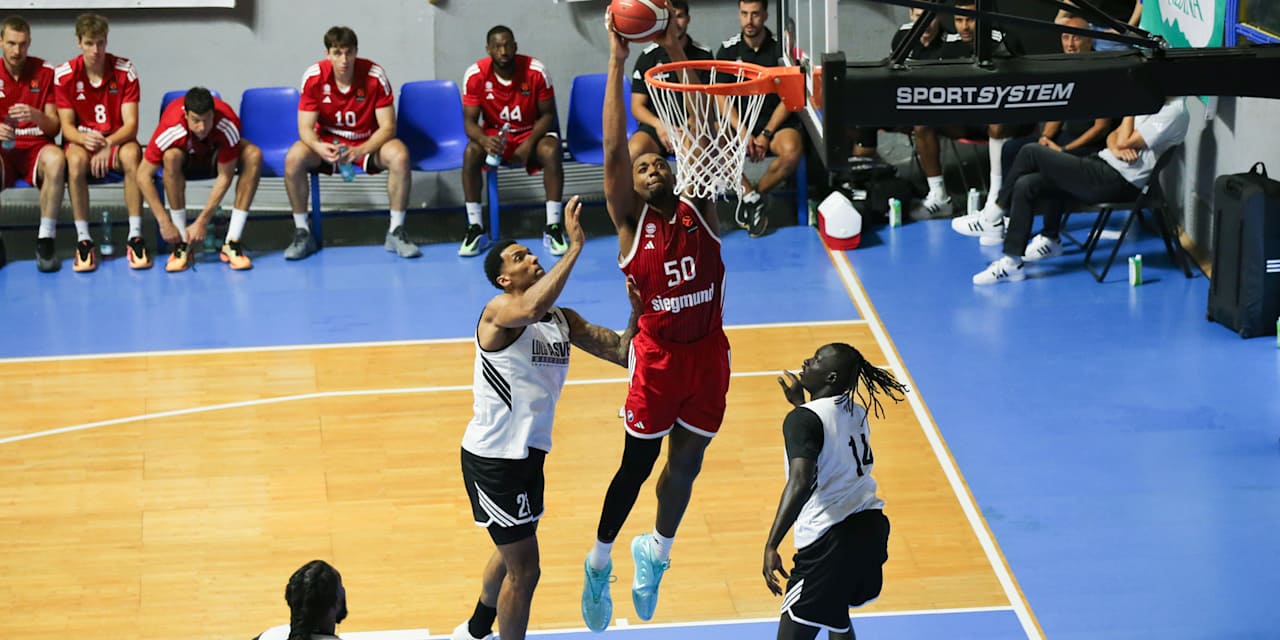Austin Wiley beim Dunk