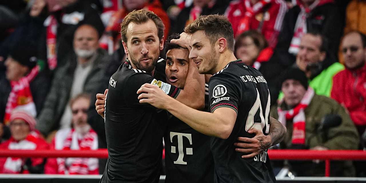 Luis Díaz, Harry Kane und Co. jubeln während des Auswärtsspiels des FC Bayern in der Bundesliga bei Union Berlin