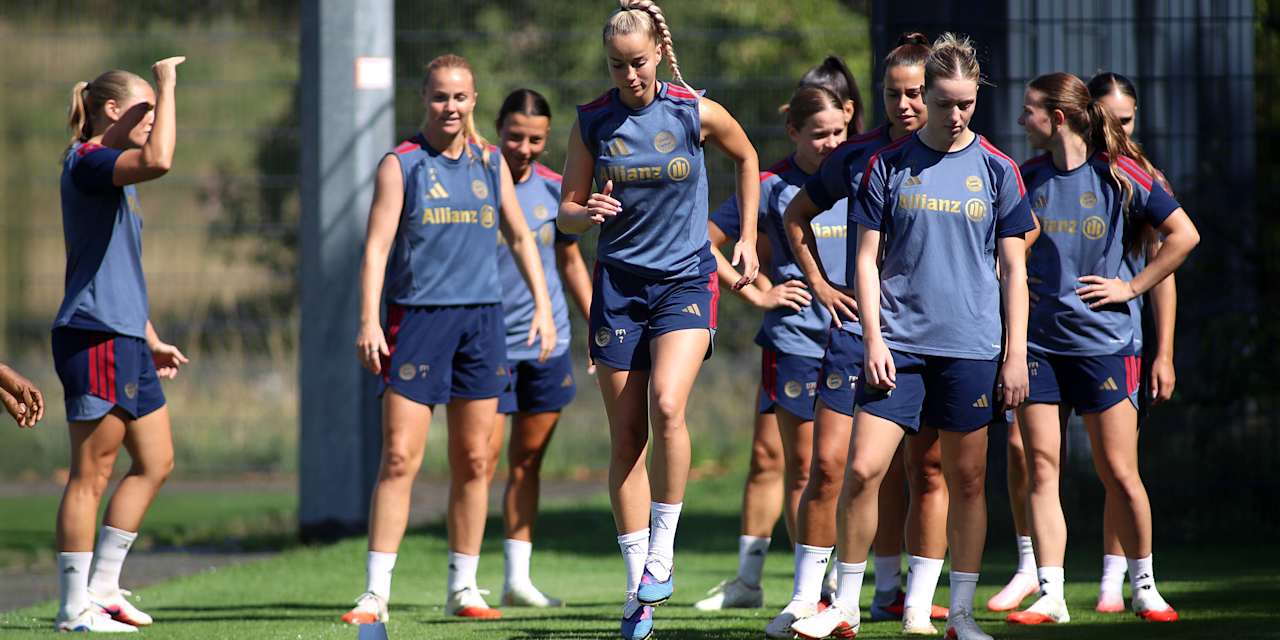 Training FC Bayern Frauen