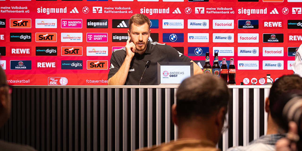 Pressekonferenz mit Andreas Obst