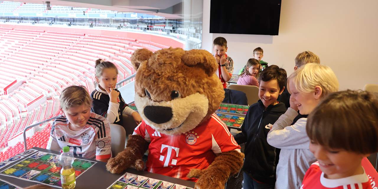 Match Attax-Event in der Allianz Arena.