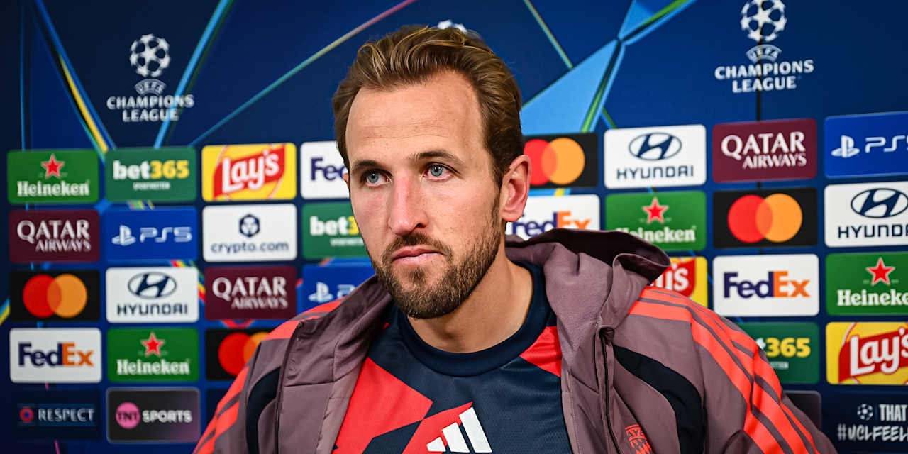 Harry Kane beim Interview nach dem Champions League-Heimspiel des FC Bayern gegen den FC Arsenal