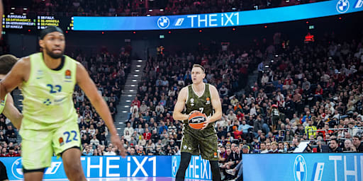Johannes Voigtmann vom FCBB im SAP Garden