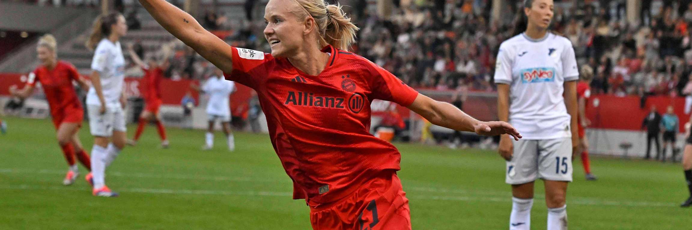 Pernille Harder FC Bayern Women