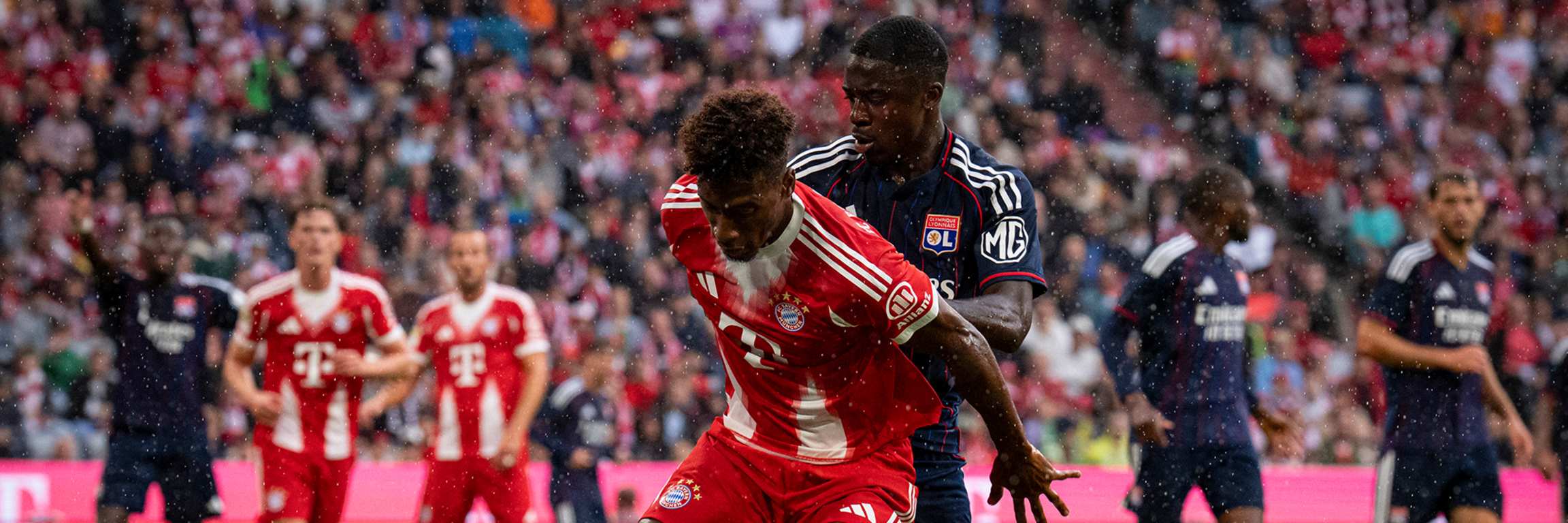 Spielszene aus dem Testspiel FC Bayern - Olympique Lyon