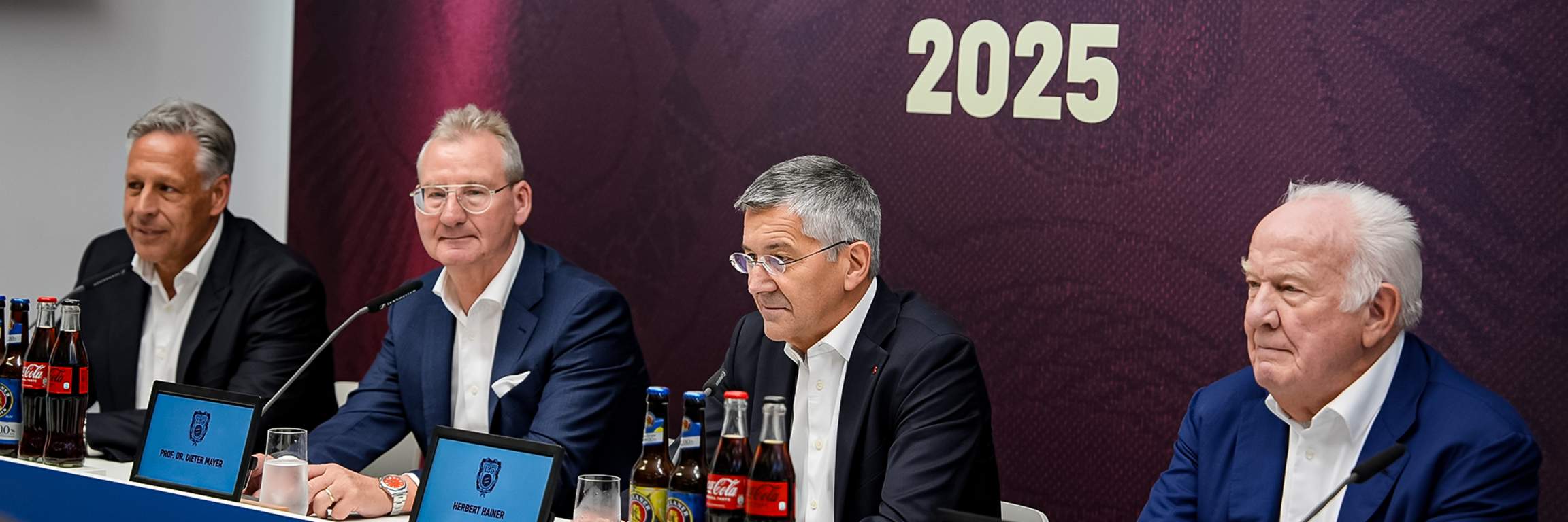 Pressekonferenz nach der Jahreshauptversammlung des FC Bayern München eV im BMW Park