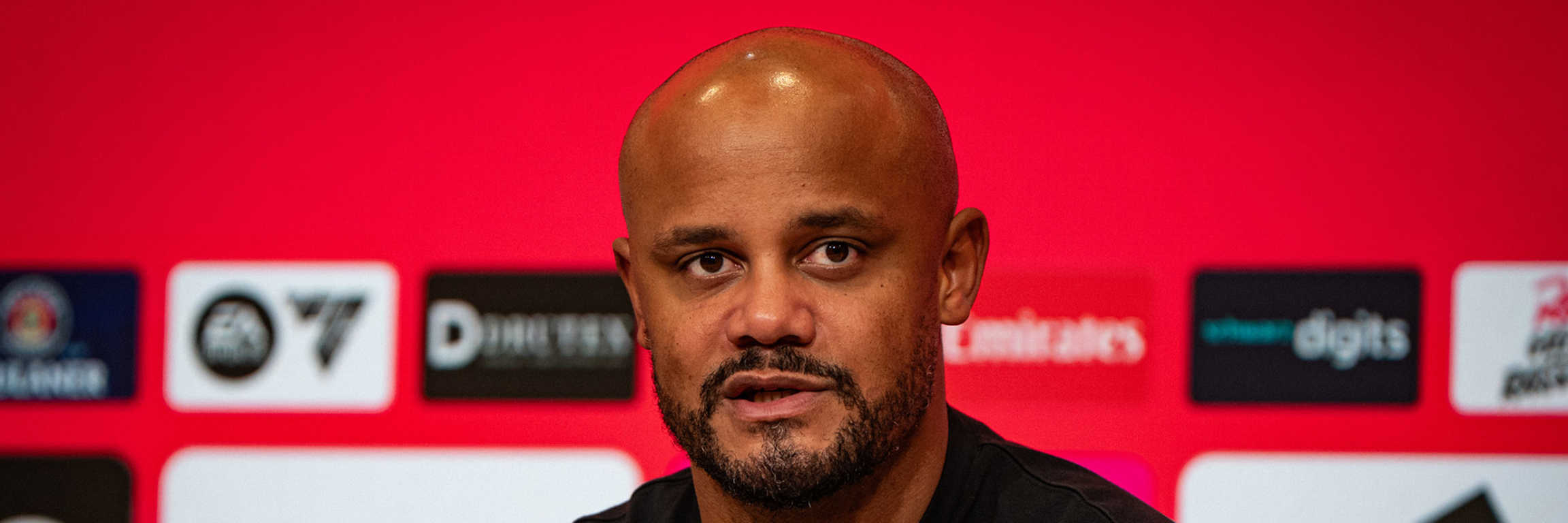 Vincent Kompany auf der Pressekonferenz nach dem Heimspiel gegen Mainz
