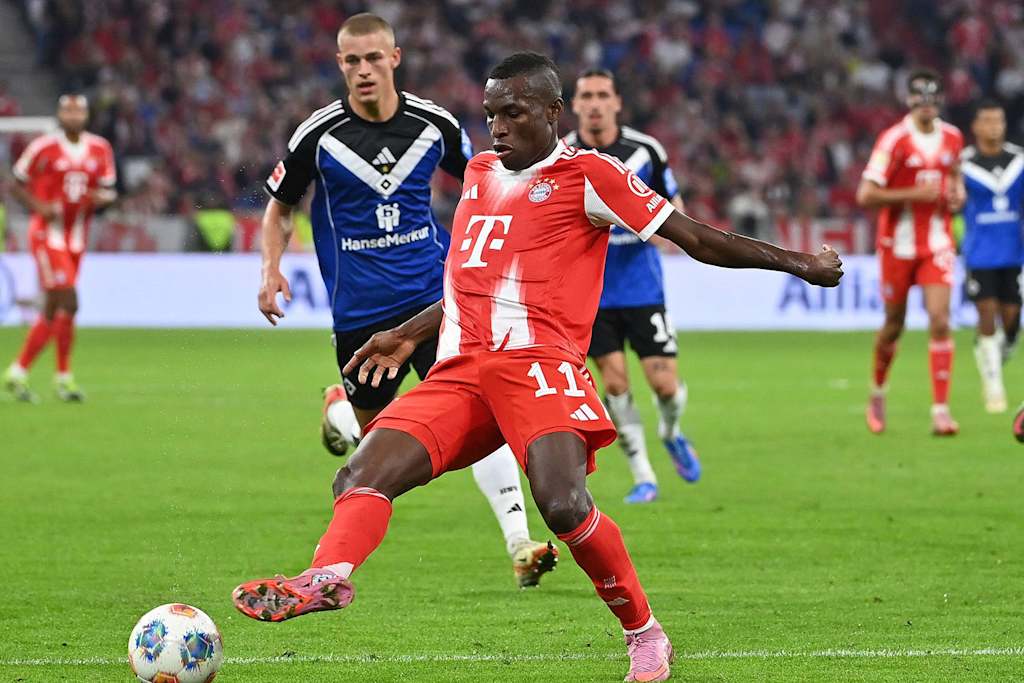 Nicolas Jackson Bayern Hamburg