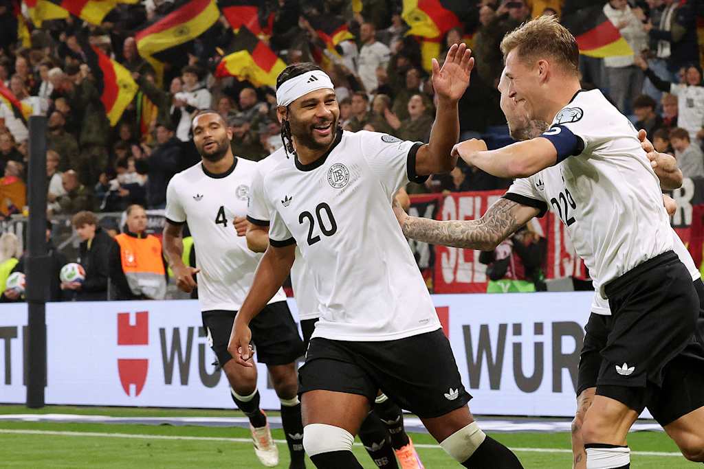 Serge Gnabry Joshua Kimmich Alemania