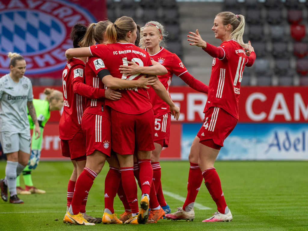 FCBB04_IMA_201206