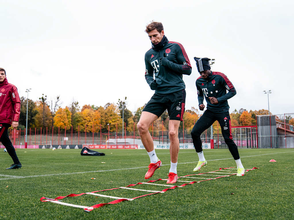 211022_Goretzka-Davies