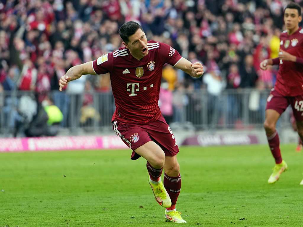 10_FCBTSG_231021_DON_1