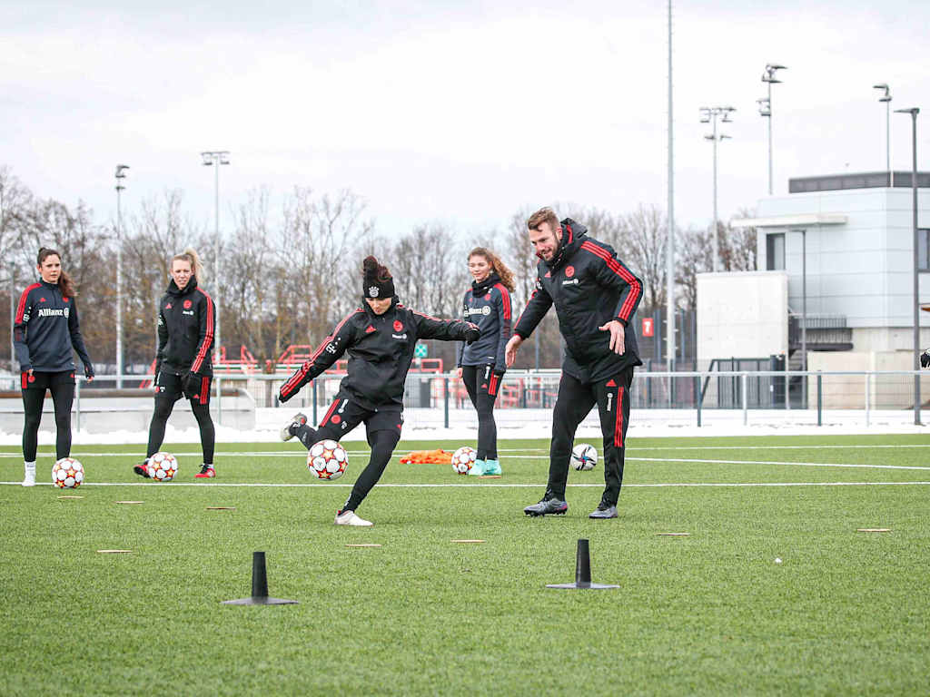 Vorbericht_BKH_FCB_Header