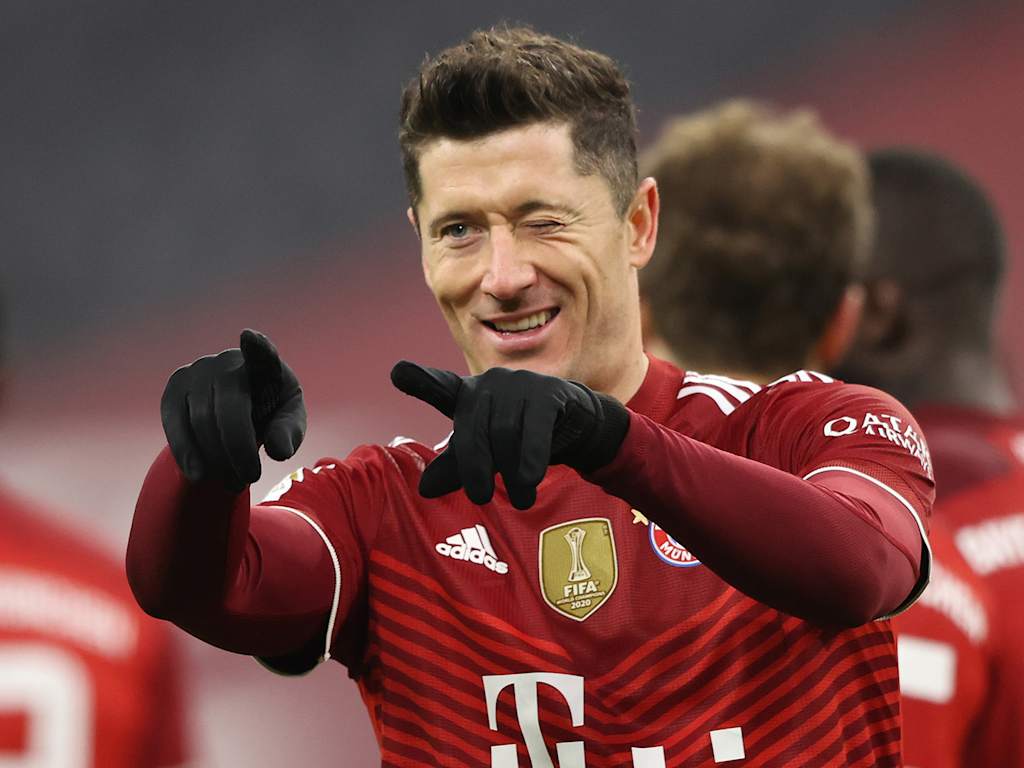 24_FCBWOB_171221_DON