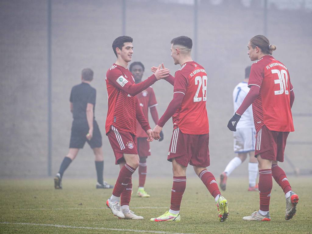 U19_Test_Header
