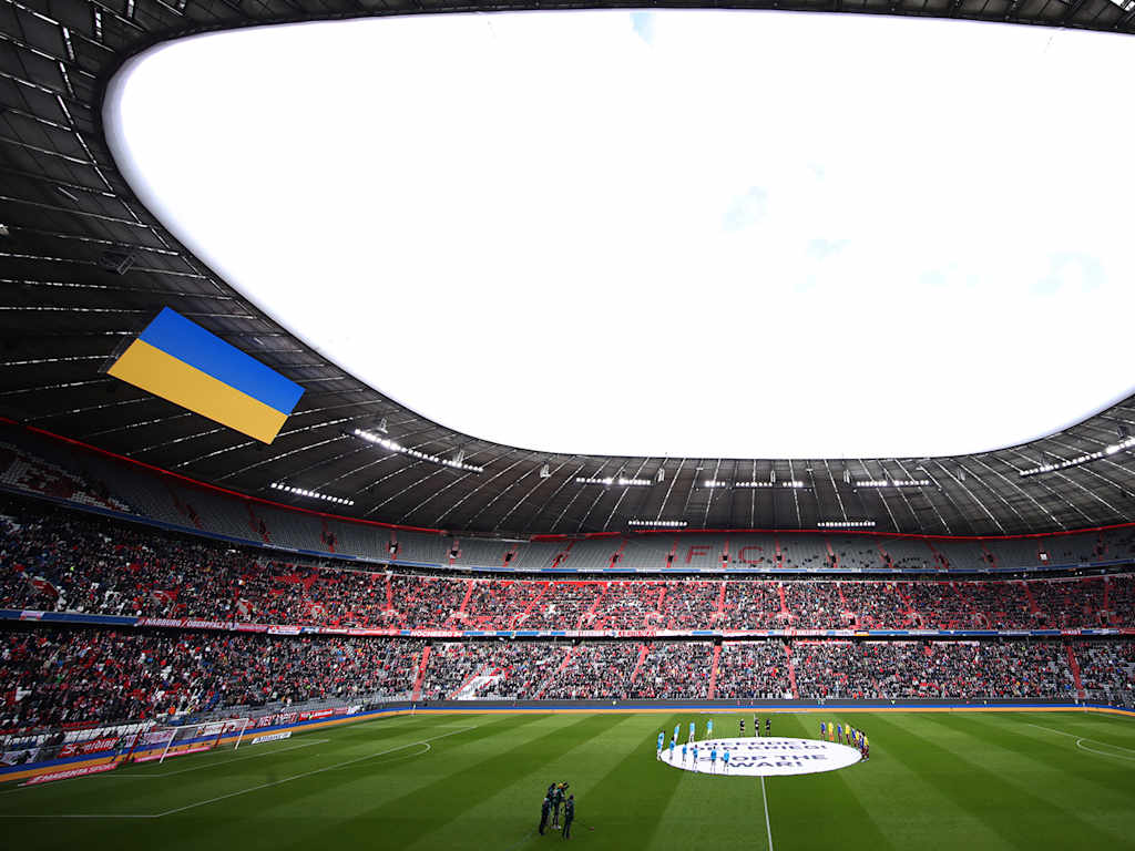 03_FCB-B04_220305_GET