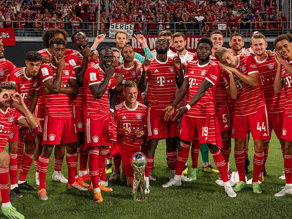 33-supercup-rbl-fcb-220730-mel