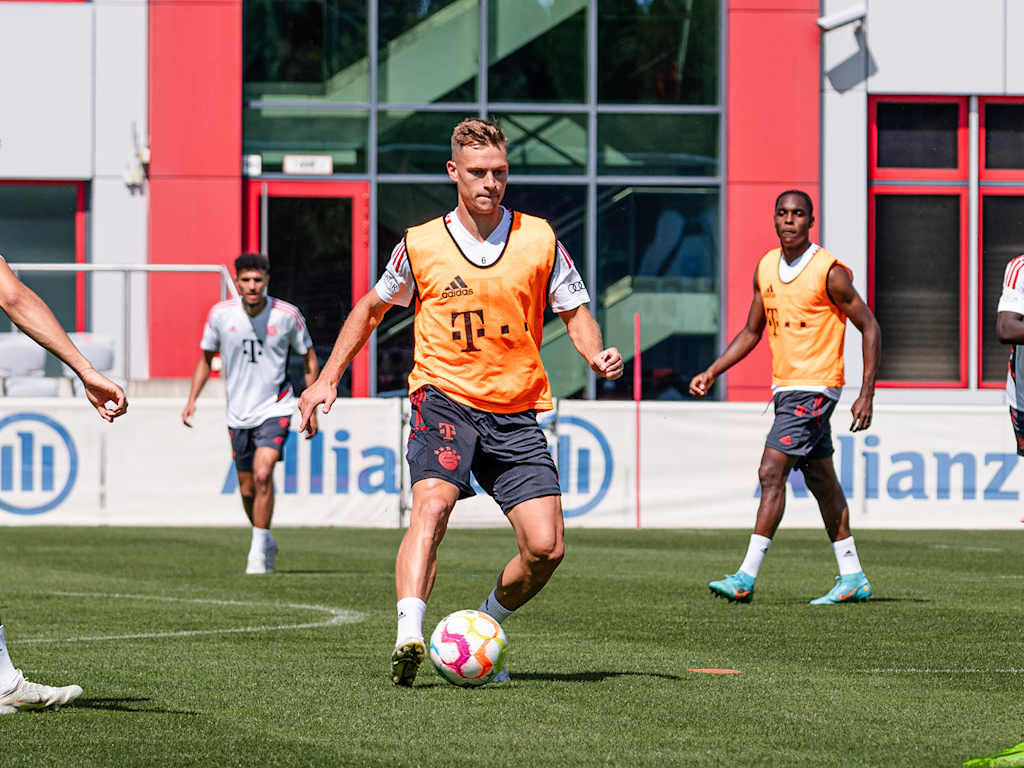Joshua Kimmicih, entrenamiento FC Bayern