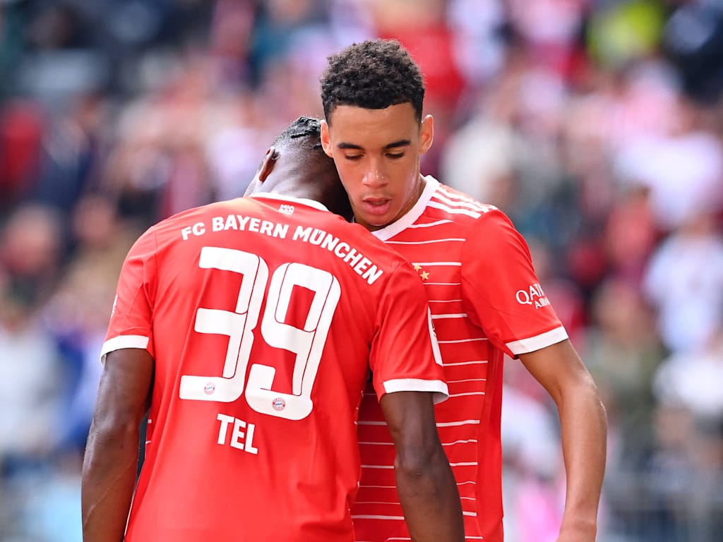 Facts and stats on the Bundesliga match FC Augsburg - FC Bayern