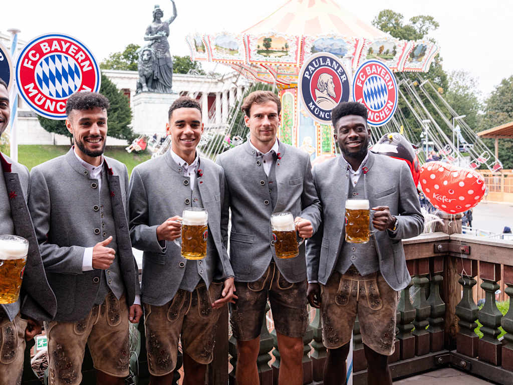 FC Bayern auf dem Oktoberfest