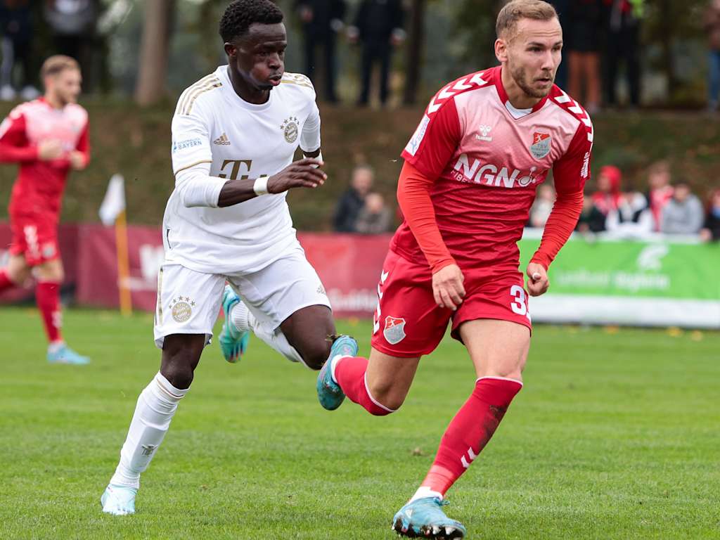 Die FC Bayern Amateure reisten am 15. Spieltag der Regionalliga Bayern nach Aubstadt.