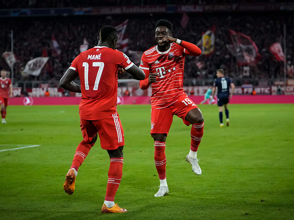 Alphonso Davies, Sadio Mané, FC Bayern, celebración