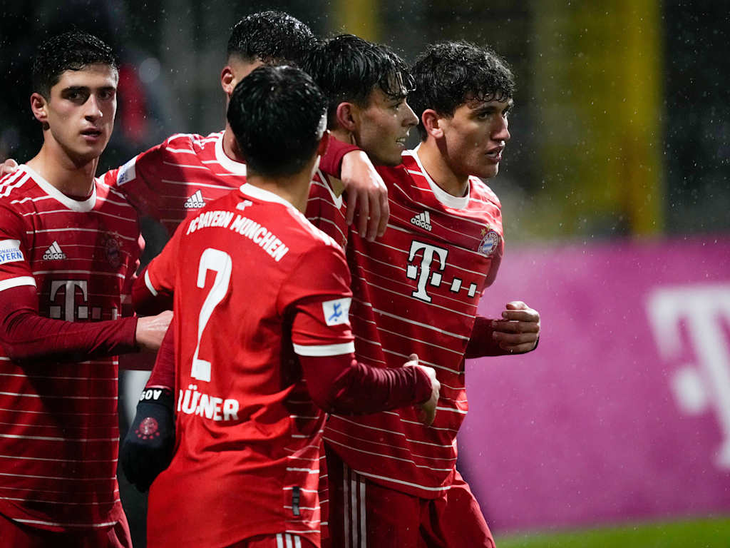 Die FC Bayern Amateure im Heimspiel gegen die DJK Vilzing.