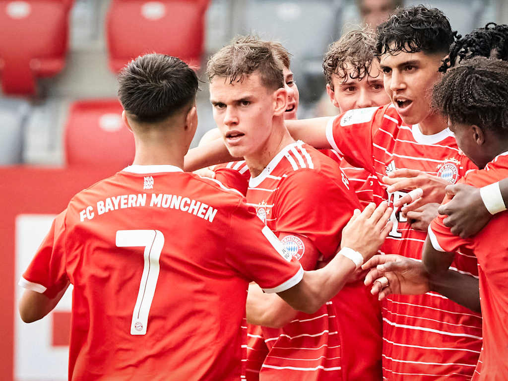 FC Bayern U17 Robert Ramsak