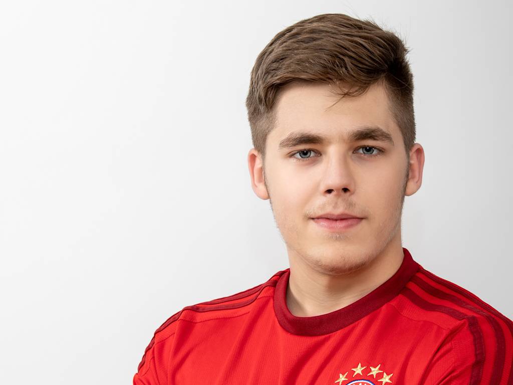 fcb_LawrenzDenny_w19922_0320