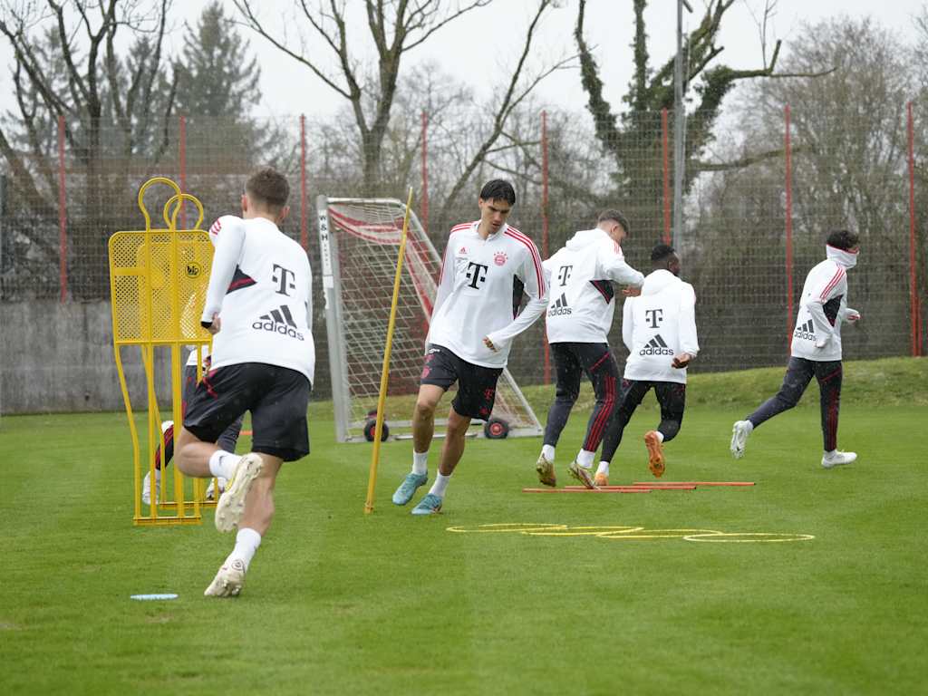230403-amateure_FCB2
