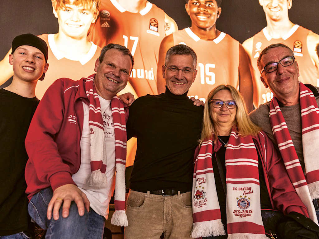 FC Bayern-Fanclub „Red Bulls Taubenbach“, Fußball, Basketball