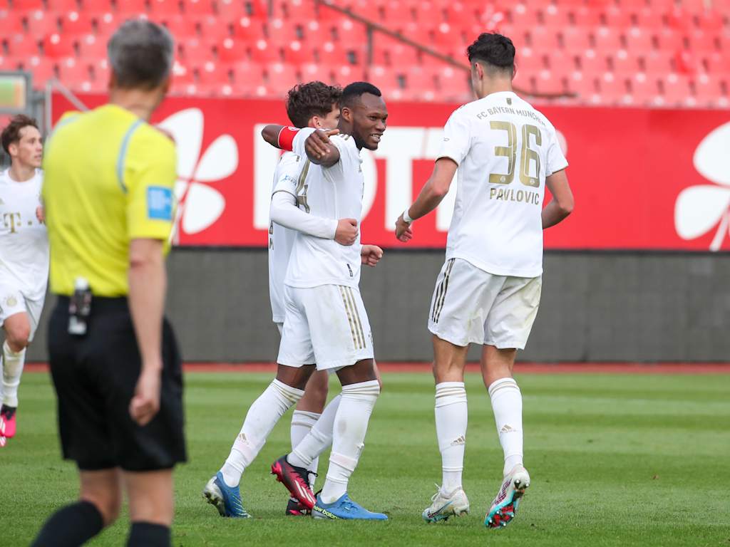 FC  Bayern Amateure