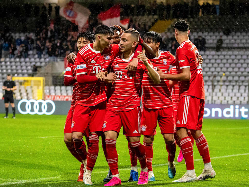 230428_FCBAUB_fcb
