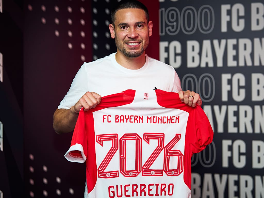 Raphael Guerreiro Transfer FC Bayern