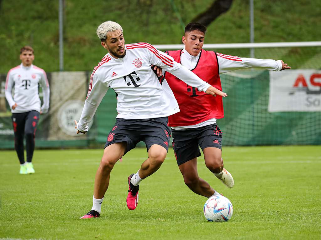 FC Bayern Amateure, Dion Berisha, Matteo Vinlöf, Zweikampf