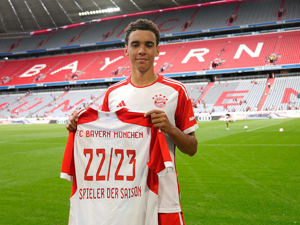 Jamal Musiala es el "Jugador de la temporada 2022/23" en el FC Bayern