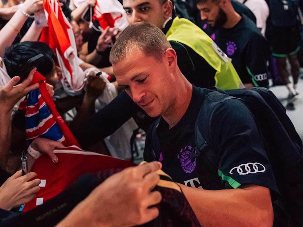 230730-kimmich-ankunft-singapur-mel