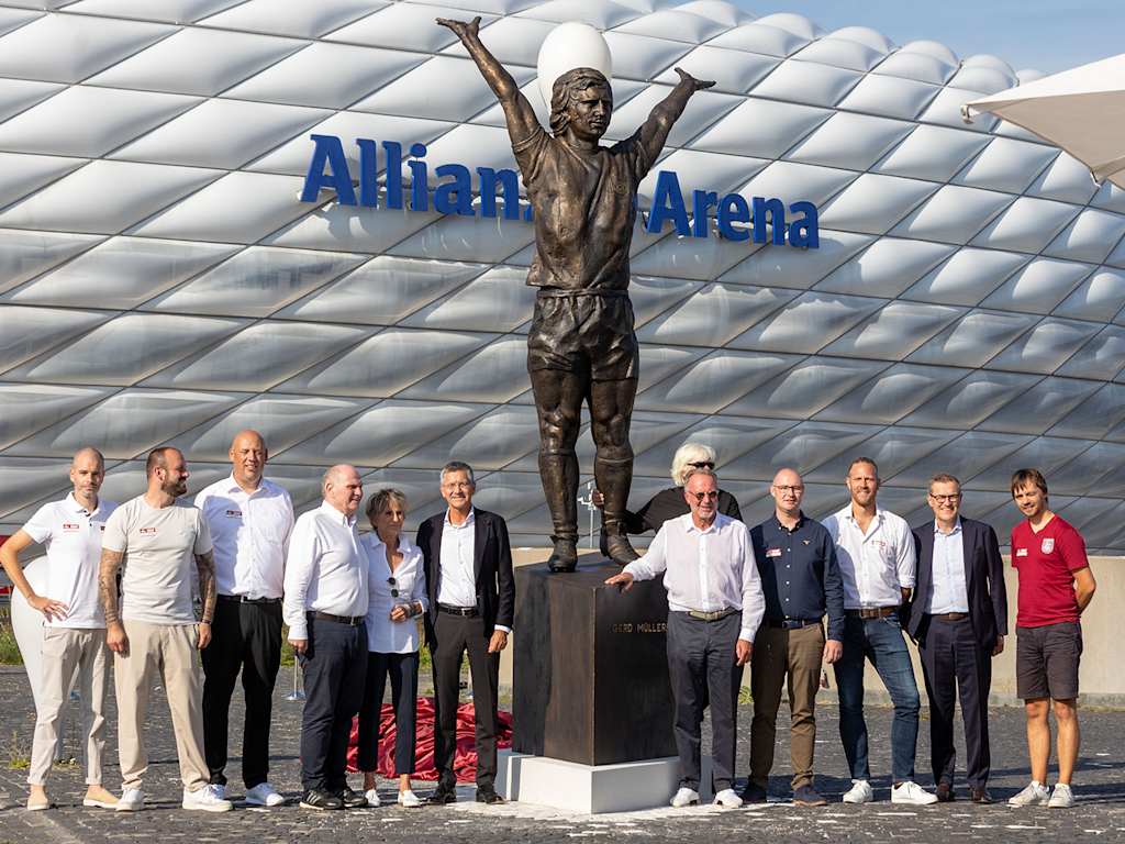 Gerd Müller, Estatua, FC Bayern, Allianz Arena