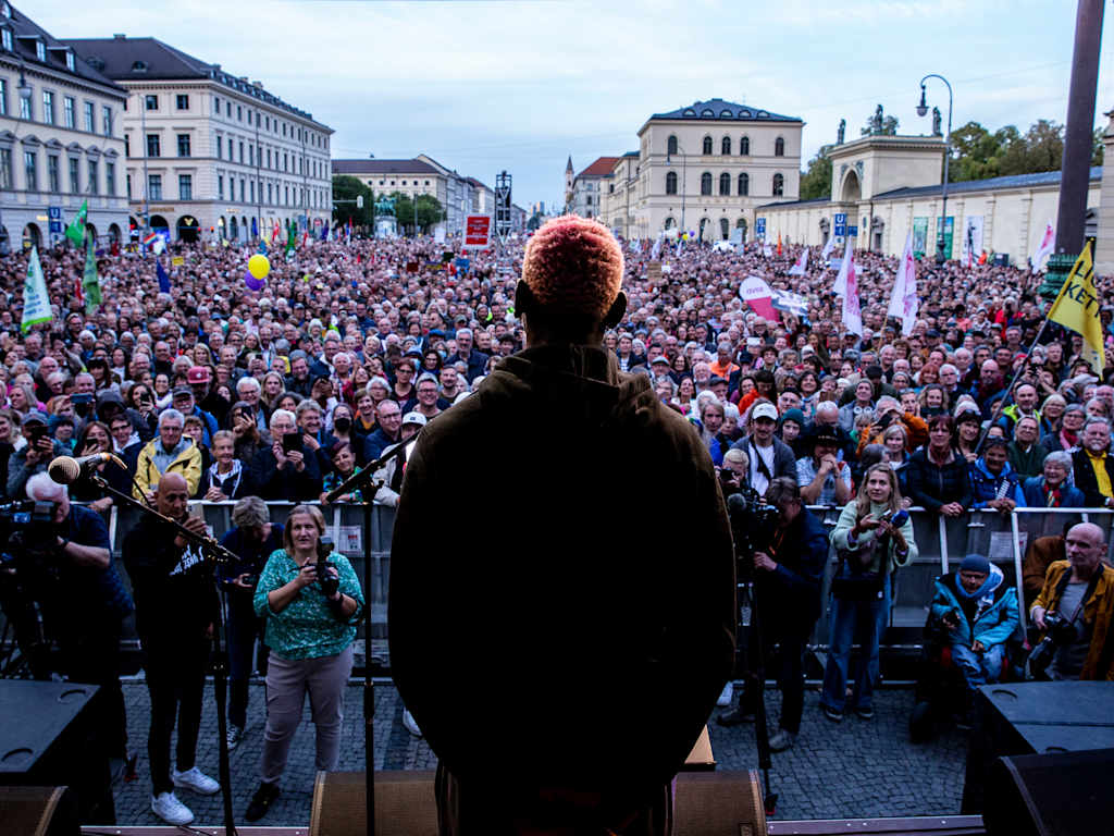 231004_Isaac_Bonga_Zammreissen-26