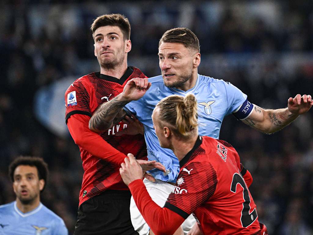 Spieler von Lazio Rom nach der Heimniederlage gegen den AC Mailand