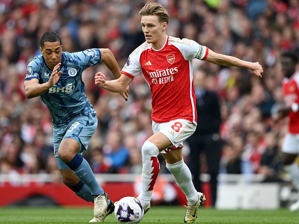 Jugada del partido del Arsenal FC contra el Aston Villa