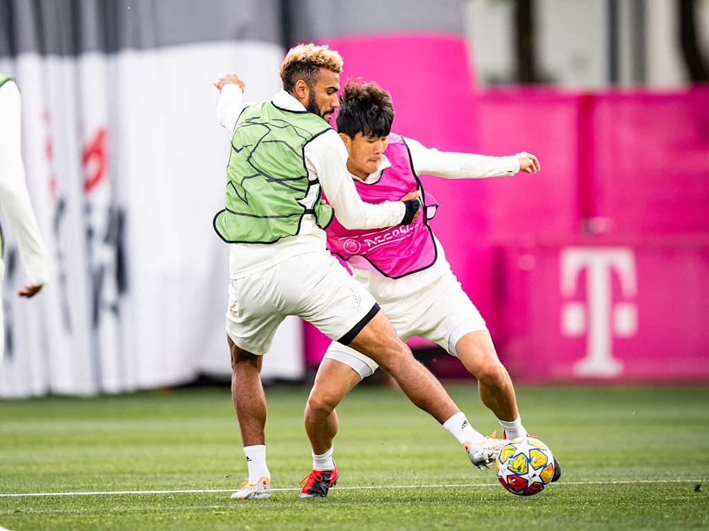 FC Bayern Tagesticker Champions League