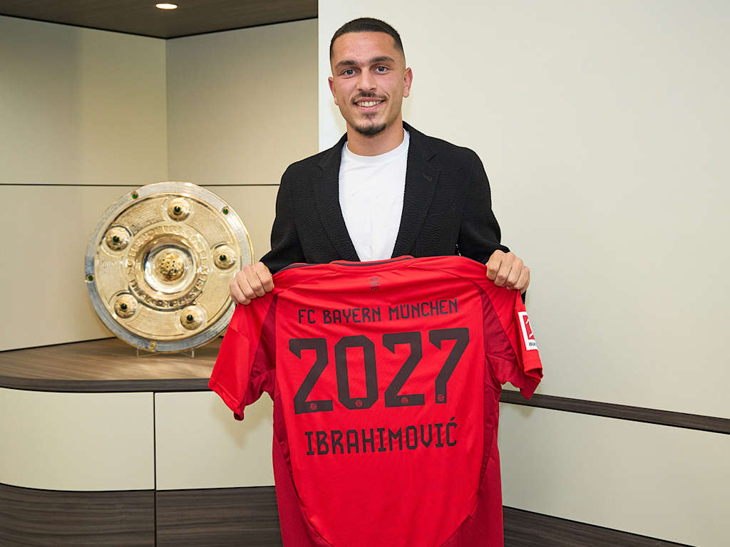 240702-ibrahimovic-vertragsverlaengerung-mel