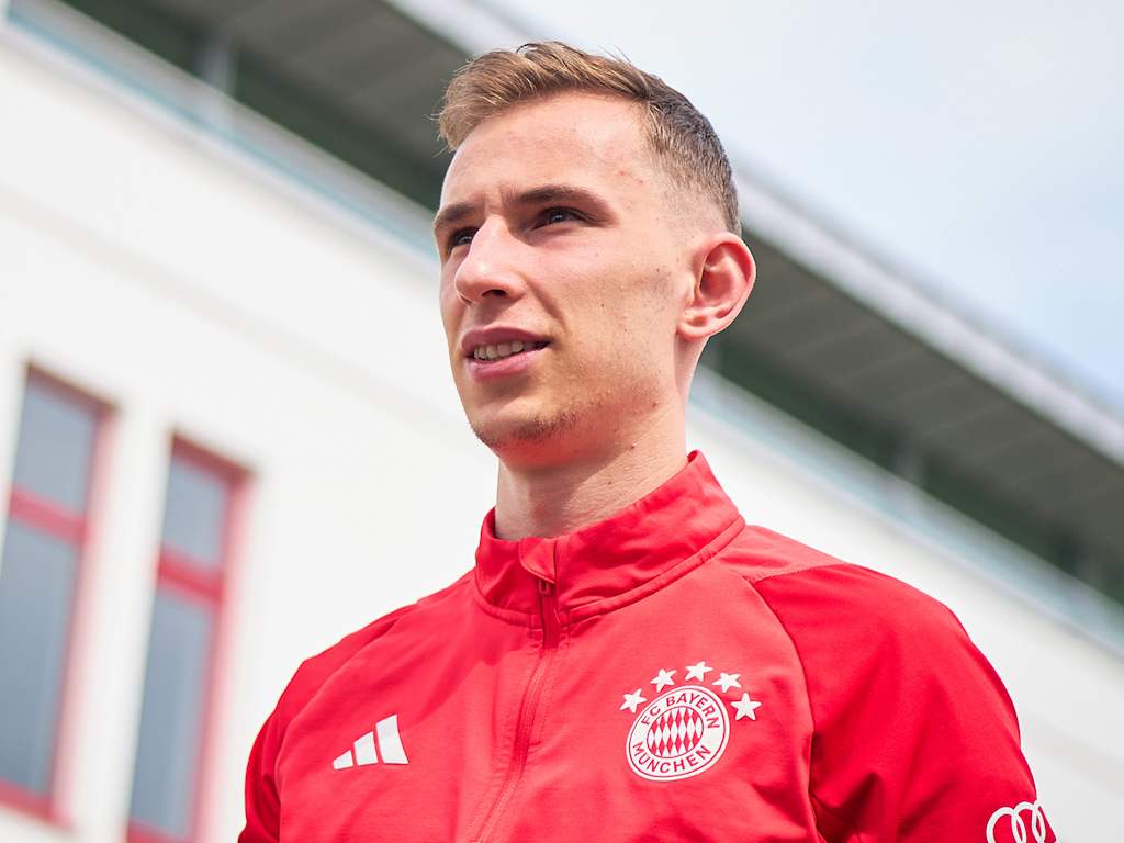 Lovro Zvonarek entrenamiento FC Bayern
