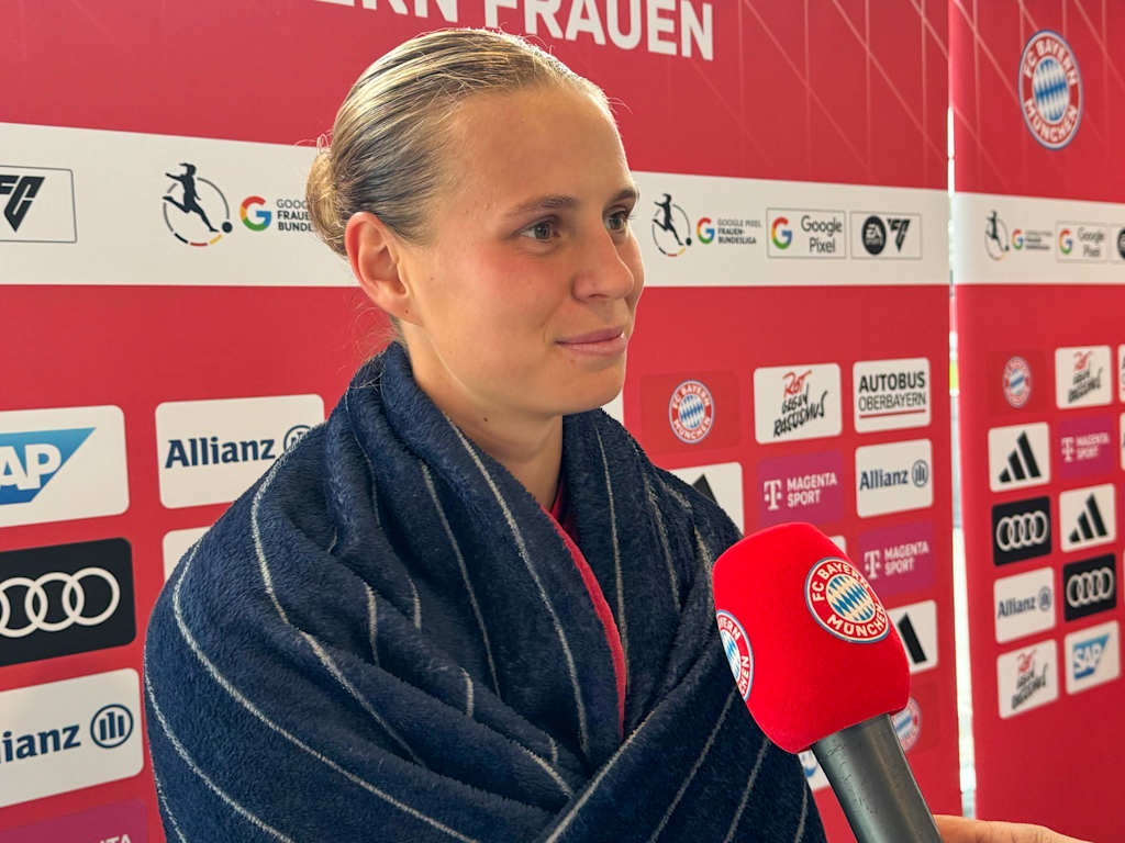 Klara Bühl nach dem Spiel gegen den 1. FC Köln