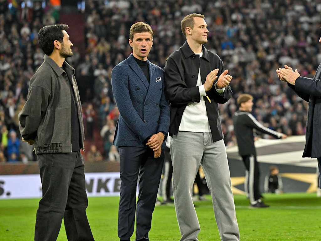 Manuel Neuer und Thomas Müller wurden aus der DFB-Elf verabschiedet.