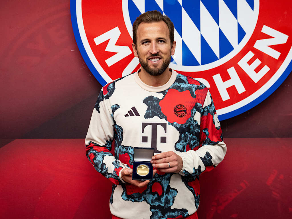 250201-harry-kane-tor-des-jahres-mel